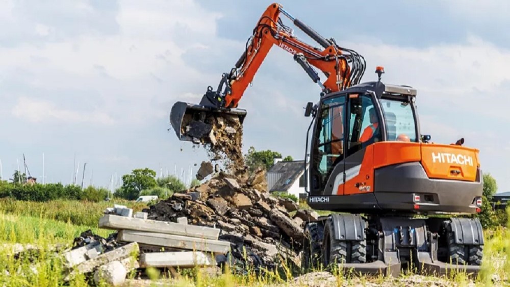 Compacte mobiele graafmachine van Hitachi te zien op Intermat